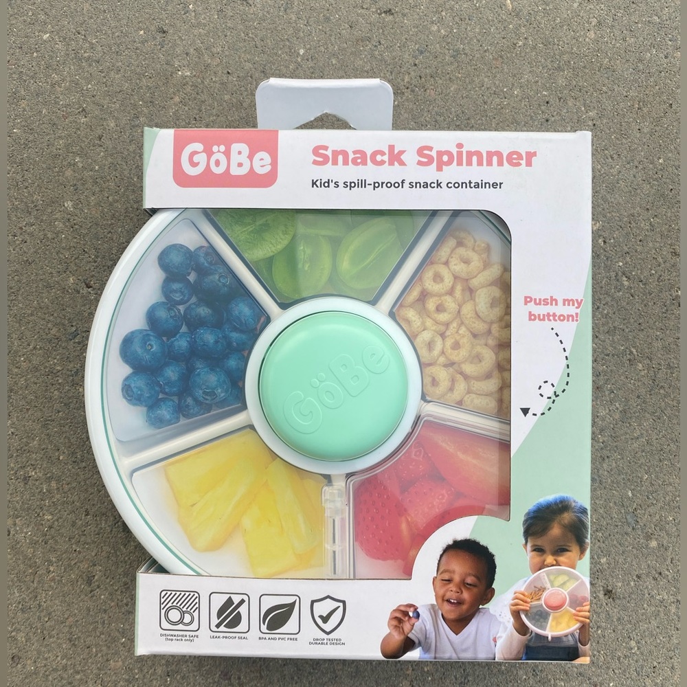 GoBe kid’s spill proof snack container with mint green push button